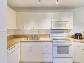 800 Parkview Dr 311, Hallandale Beach FL 33009