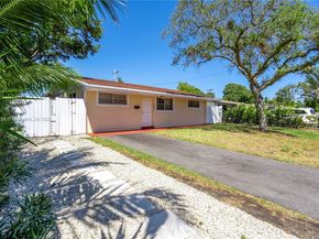 6441 Allen St, Hollywood FL 33024