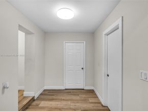 6441 Allen St, Hollywood FL 33024