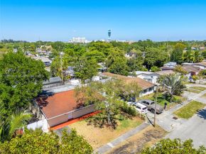 6441 Allen St, Hollywood FL 33024