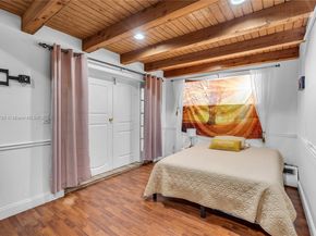 6441 Allen St, Hollywood FL 33024