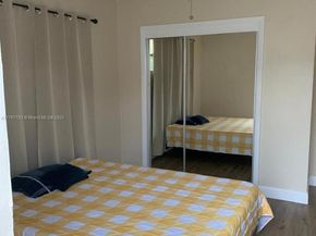 6441 Allen St, Hollywood FL 33024