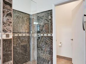 1485 W Lacosta Dr W, Pembroke Pines FL 33027