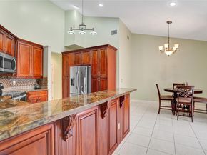 1485 W Lacosta Dr W, Pembroke Pines FL 33027