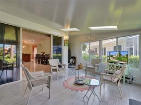 1485 W Lacosta Dr W, Pembroke Pines FL 33027