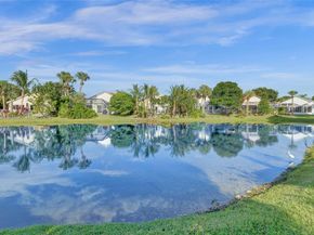 1485 W Lacosta Dr W, Pembroke Pines FL 33027