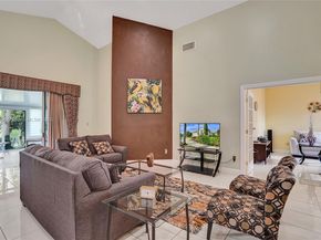 1485 W Lacosta Dr W, Pembroke Pines FL 33027