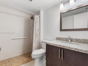 12501 SW 14th St 108R, Pembroke Pines FL 33027