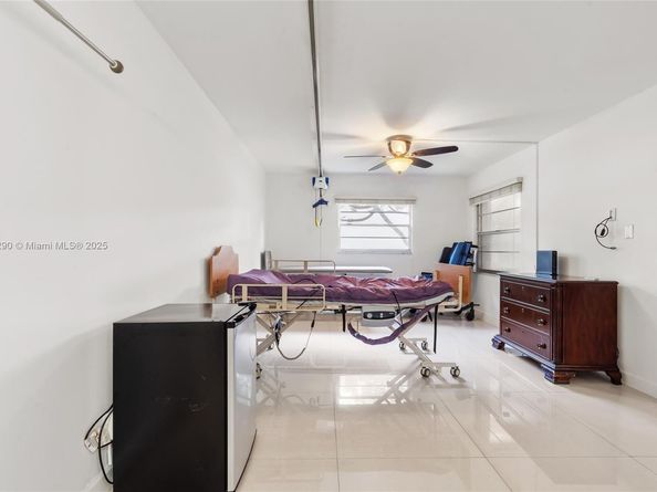 12501 SW 14th St 108R, Pembroke Pines FL 33027