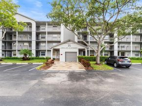 12501 SW 14th St 108R, Pembroke Pines FL 33027