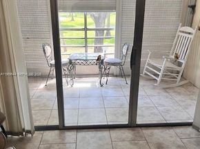 2998 NW 48th Ter 233, Lauderdale Lakes FL 33313