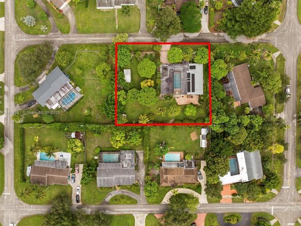 17625 SW 91st Ave., Palmetto Bay FL 33157