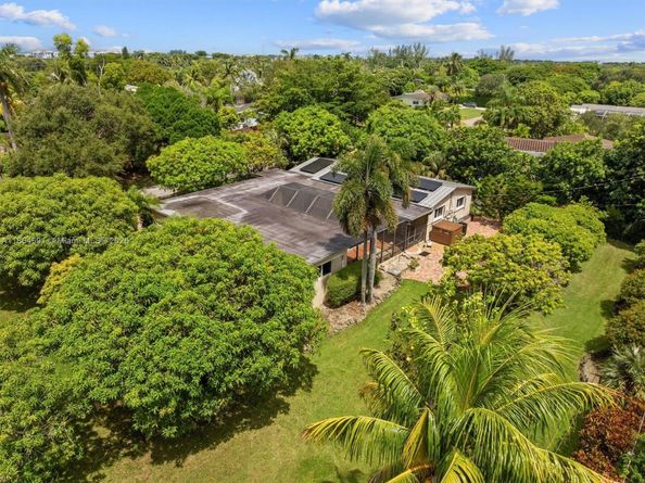 17625 SW 91st Ave., Palmetto Bay FL 33157