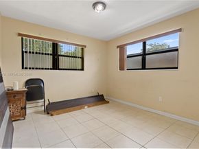 53 NW 169th St, North Miami Beach FL 33169