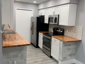 833 Riverside Dr 830, Coral Springs FL 33071