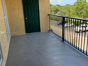 833 Riverside Dr 830, Coral Springs FL 33071