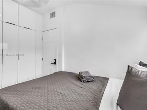 421 NW 44th St, Miami FL 33127