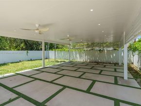 421 NW 44th St, Miami FL 33127