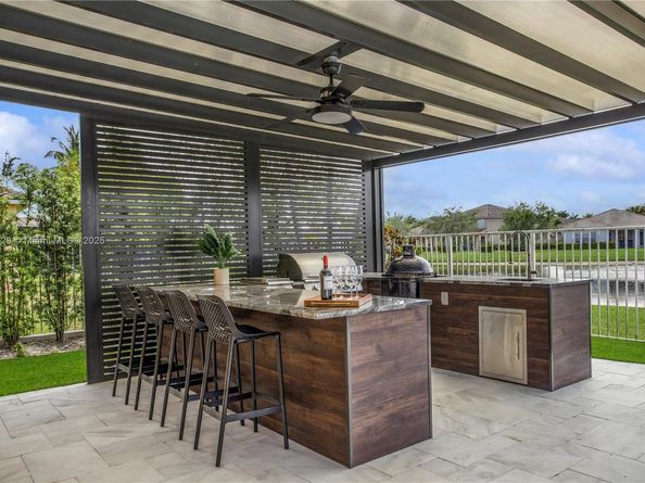 3837 E Coquina Way, Weston FL 33332