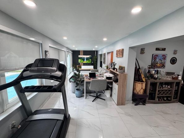 12350 NW 30th St, Sunrise FL 33323