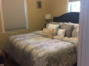 5886 SW 42nd St, Miami FL 33155