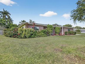 431 Vicksburg Ter, Plantation FL 33325
