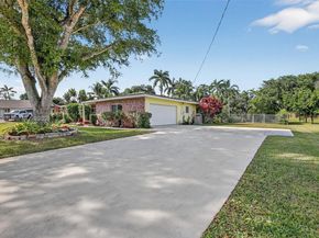 431 Vicksburg Ter, Plantation FL 33325