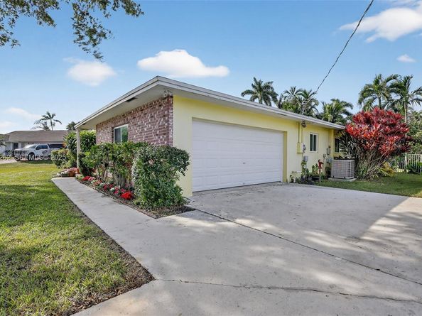 431 Vicksburg Ter, Plantation FL 33325
