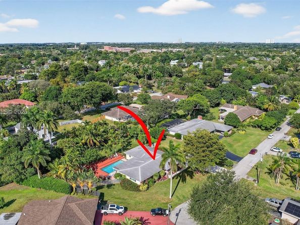 431 Vicksburg Ter, Plantation FL 33325