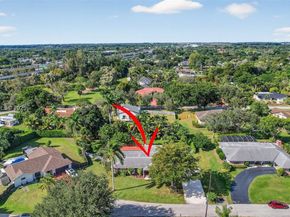 431 Vicksburg Ter, Plantation FL 33325