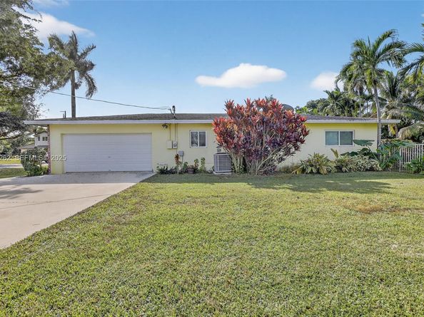 431 Vicksburg Ter, Plantation FL 33325