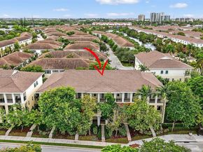 704 SW 1st Ave, Pompano Beach FL 33060