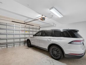 704 SW 1st Ave, Pompano Beach FL 33060