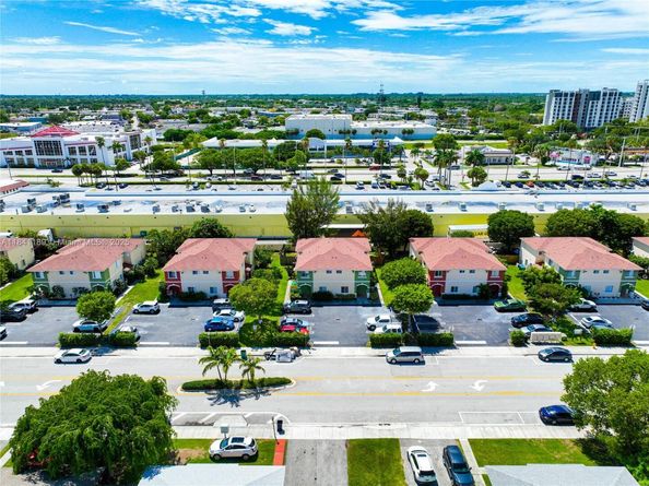 18712 SW 100th Ave 18712, Cutler Bay FL 33157