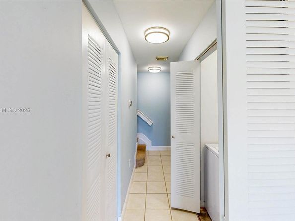 18712 SW 100th Ave 18712, Cutler Bay FL 33157