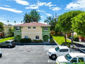 18712 SW 100th Ave 18712, Cutler Bay FL 33157