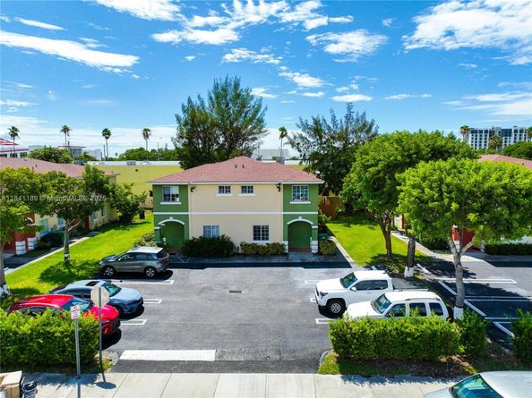 18712 SW 100th Ave 18712, Cutler Bay FL 33157