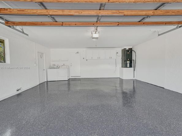 620 NE 2nd Street, Pompano Beach FL 33060