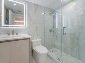 1950 S Ocean Dr 20L, Hallandale Beach FL 33009