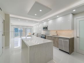 1950 S Ocean Dr 20L, Hallandale Beach FL 33009