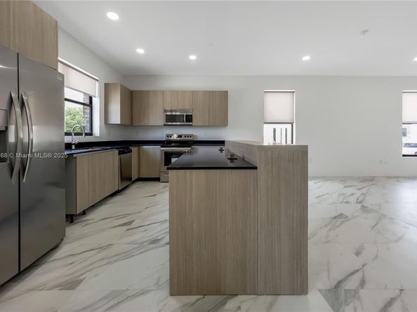 6159 SW 36th Ct, Miramar FL 33023