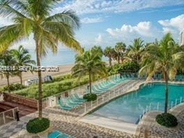 17375 Collins Ave 1404, Sunny Isles Beach FL 33160