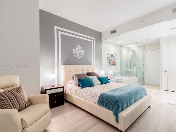 480 NE 31 Street 3104, Miami FL 33137
