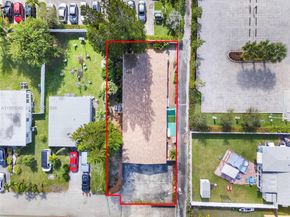 208 NE 4th St, Hallandale Beach FL 33009