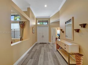 2458 Greenbrier Ct, Weston FL 33327