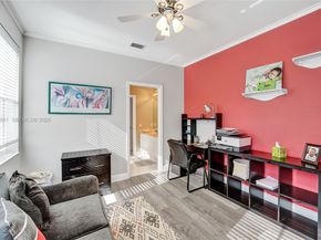 2458 Greenbrier Ct, Weston FL 33327