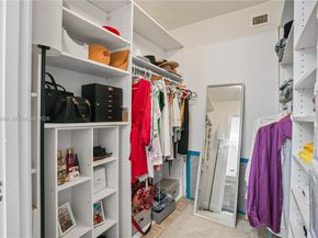 3200 N Port Royale Dr N 210, Fort Lauderdale FL 33308