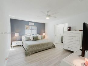 1710 NW 106th Ter, Pembroke Pines FL 33026