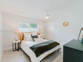 1710 NW 106th Ter, Pembroke Pines FL 33026