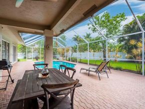 17921 NW 10th St, Pembroke Pines FL 33029